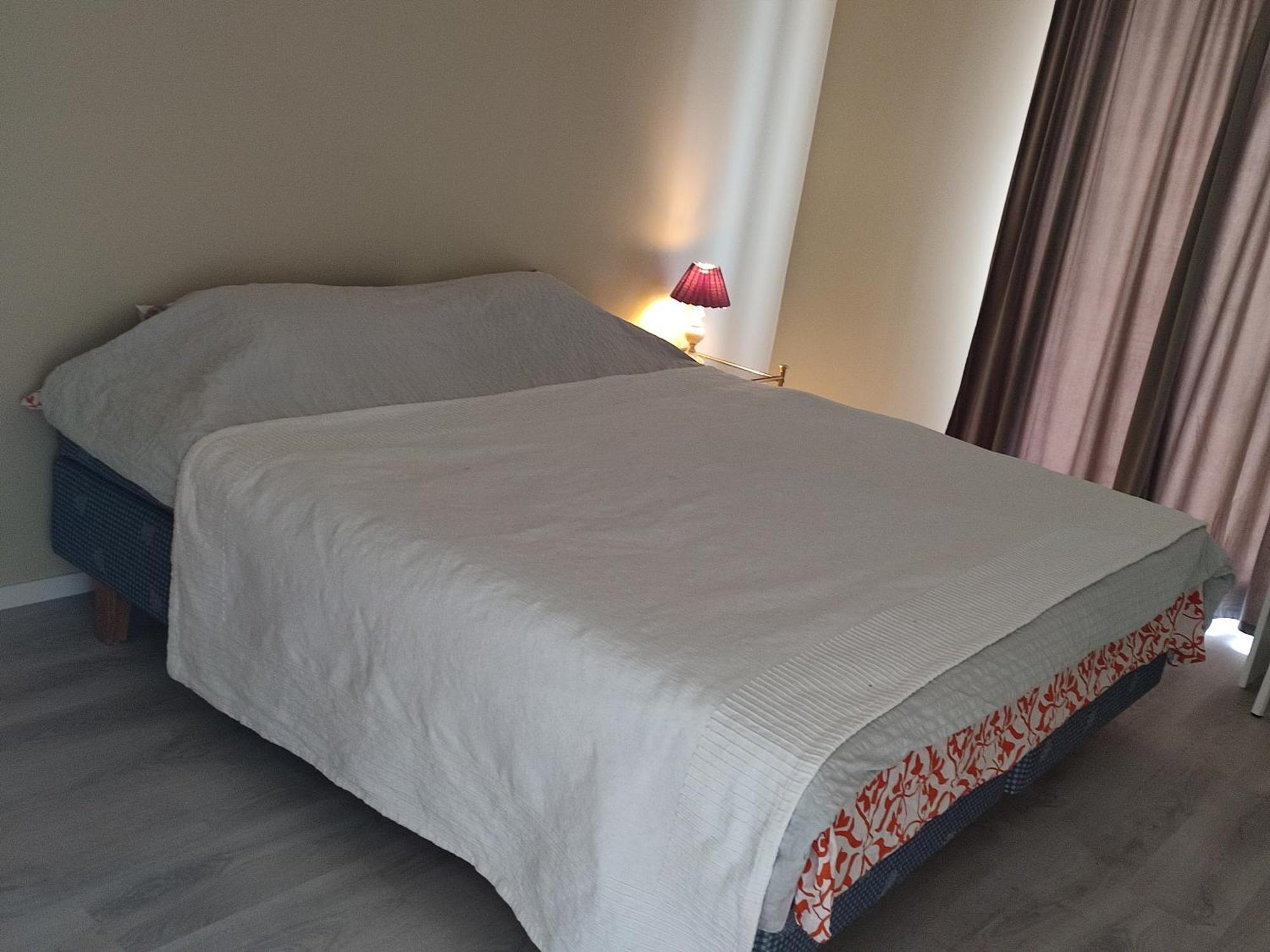 Cozy House With Amazing Location Close Both To The City And Nature Upplands-Väsby Exteriör bild